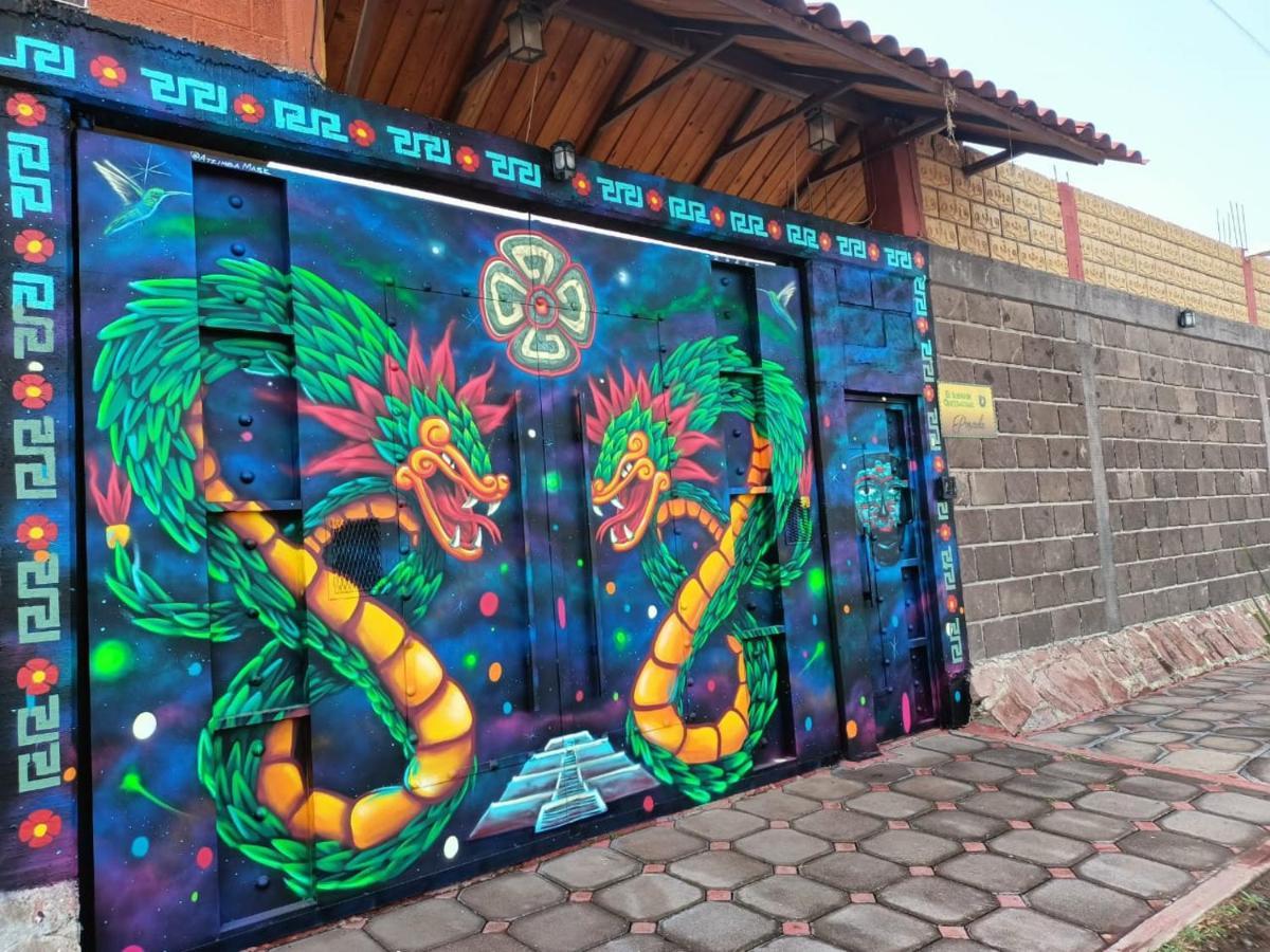 Отель El Sueno De Quetzalcoatl Сан-Хуан-Теотиуакан Экстерьер фото